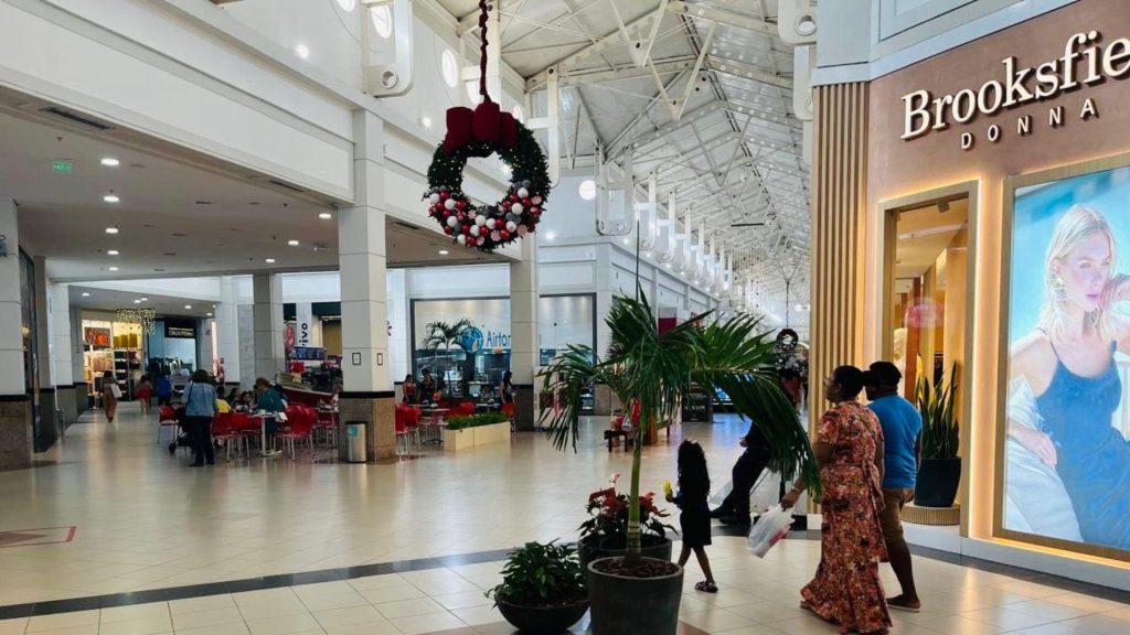 Comércio poderá funcionar no feriado de Nossa Senhora da Conceição