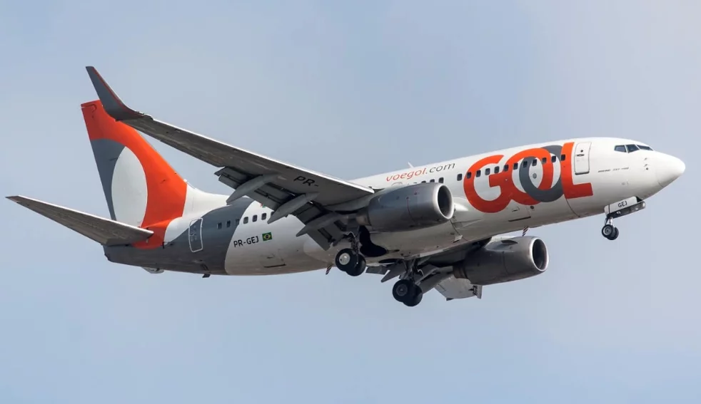Azul e Gol assinam acordo para fusão de companhias aéreas