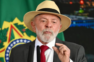 Lula convoca reunião após anúncio da Meta sobre checagem de fatos