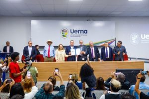 Brandão nomeia 111 novos professores efetivos da Uema