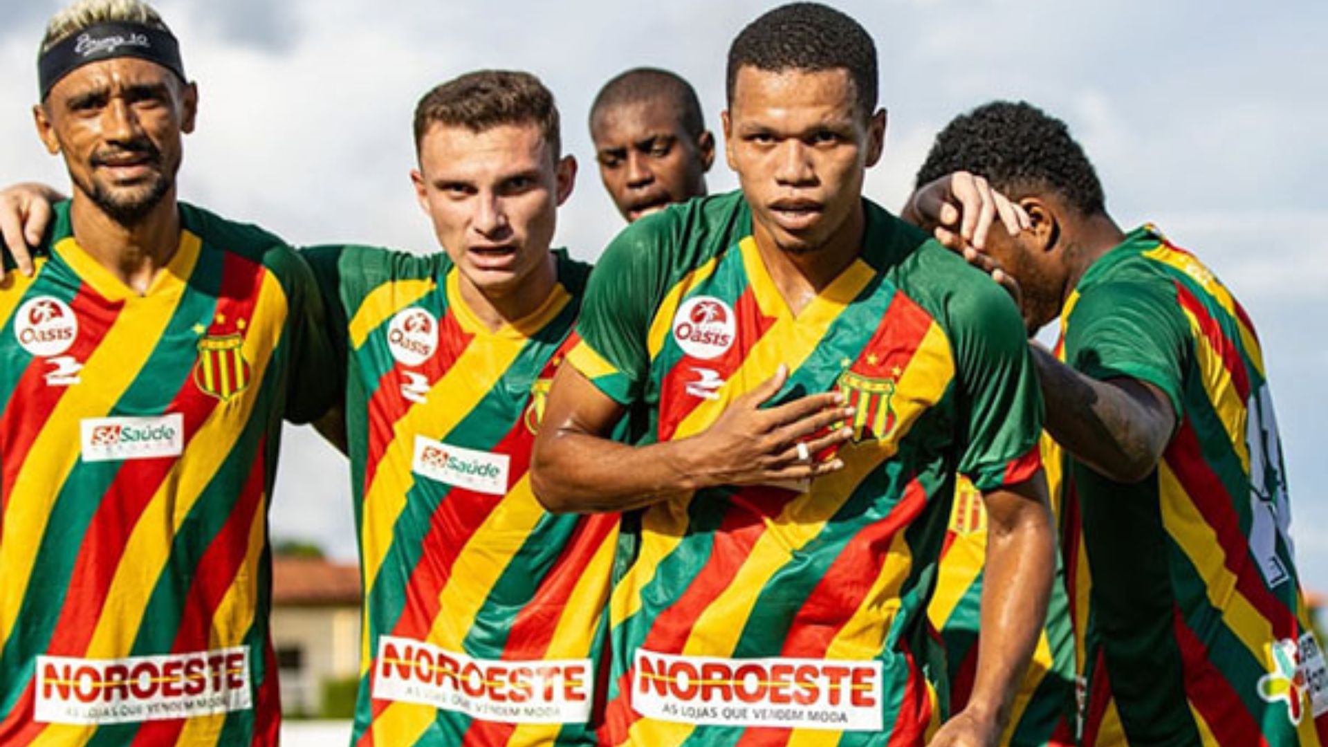 Sampaio vence o Viana e assume a liderança do Campeonato Maranhense