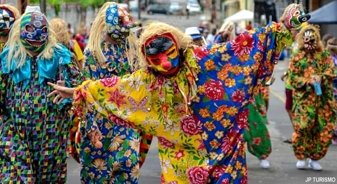 Exposição em São Luís destaca a encantadora figura do fofão