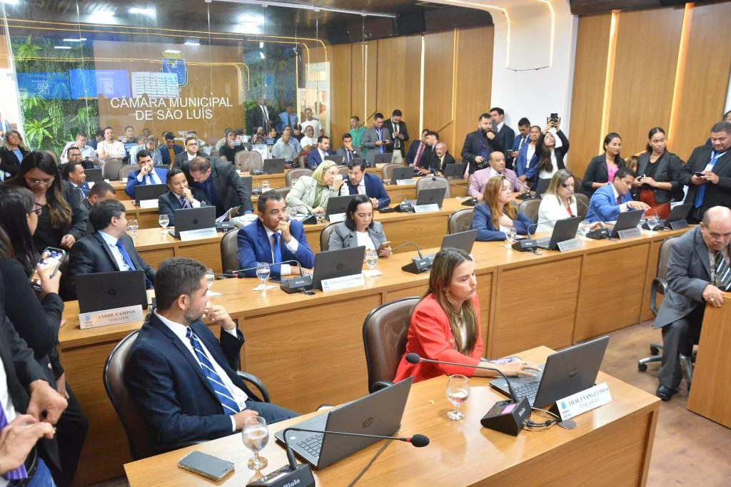 Mudança na SMTT gera debates na Câmara de São Luís