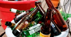 Bebidas em garrafas de vidro estão proibidas no Carnaval do Maranhão