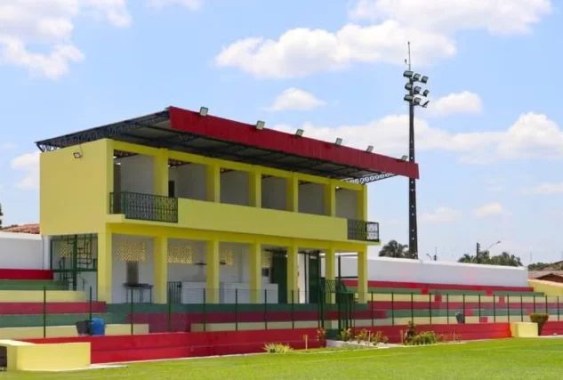 Moto e IAPE se enfrentam no interior do estado