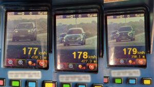 Cresce o número de motoristas excedendo os limites de velocidade