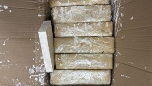 Mulher é presa com 38kg de maconha ao desembarcar no aeroporto de São Luís