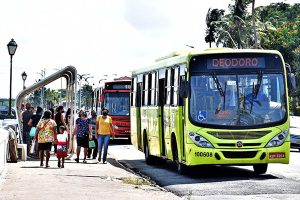 SET garante na Justiça circulação de 80% da frota de ônibus durante greve