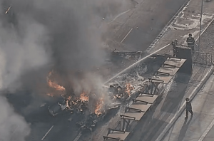 Queda de avião deixa mortos em SP