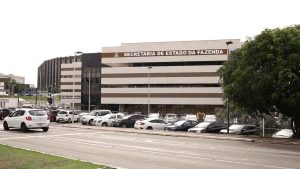 Empresa é autuada em R$ 17,5 milhões por irregularidade em operação com álcool