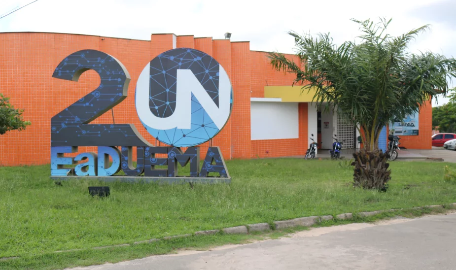 Uemanet oferece bolsa de R$ 1.850 para Orientador de Estágio