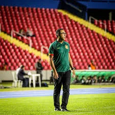 Felipe Surian não é mais o técnico do Sampaio