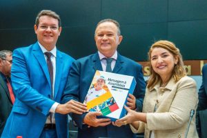 Brandão anuncia pavimentação de mais duas estradas