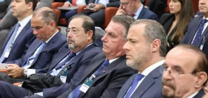 Primeira Turma do STF torna réus Bolsonaro e seus aliados