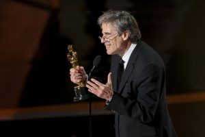 Oscar 2025: em discurso, Walter Salles homenageia Torres e Montenegro