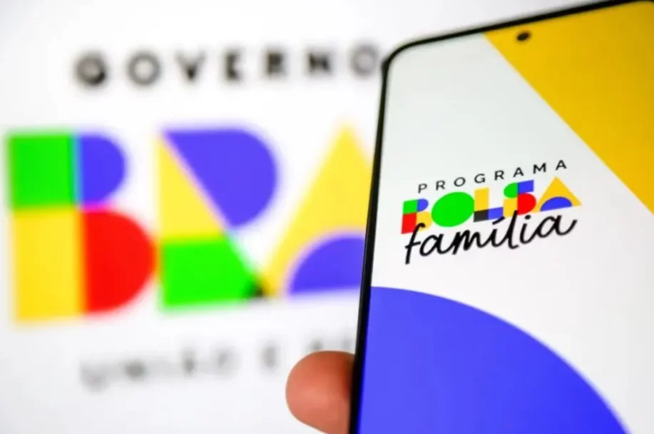 Bolsa Família pode ter um corte de quase R$ 8 bilhões