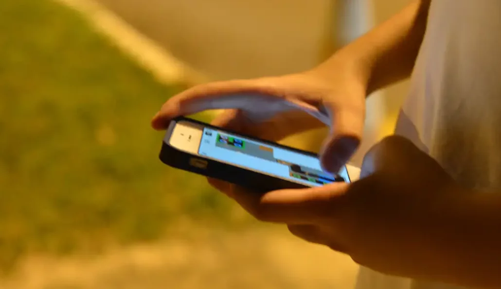 Governo lança guia com recomendações sobre uso de telas por crianças