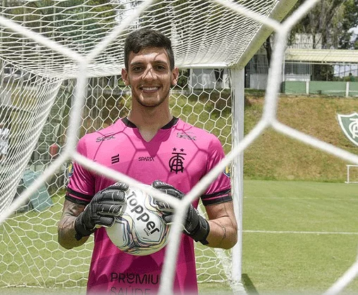 Sampaio anuncia reforços para a sequência da temporada