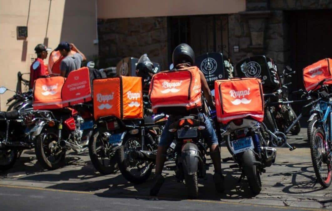 Entregadores de aplicativos anunciam greve para hoje em todo Brasil