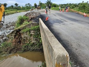 Ponte na BR-222 é novamente interditada após problemas estruturais