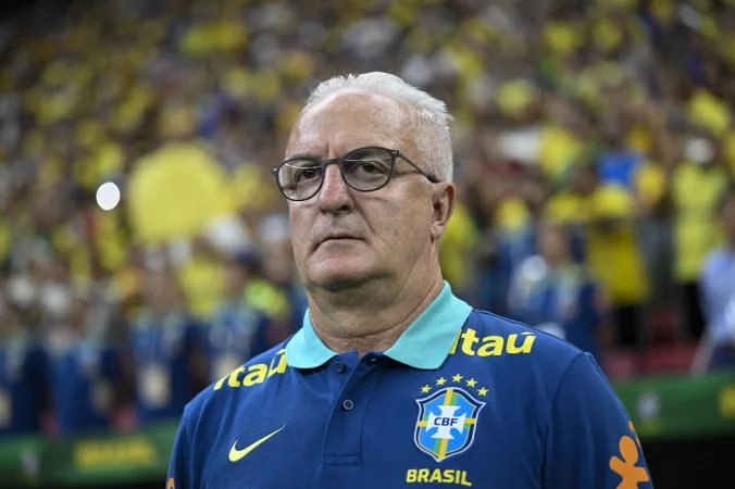 CBF demite o técnico da Seleção Brasileira