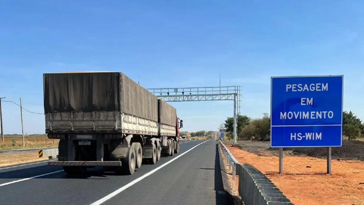 Sistema de pesagem de veículos em movimento nas rodovias do país é recomendado pelo MPF