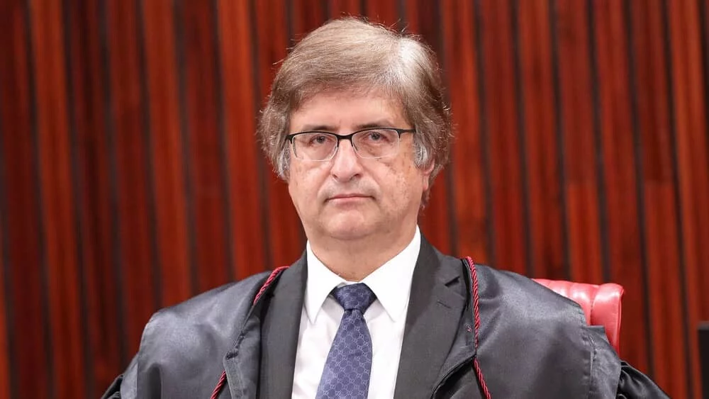 PGR mantém denúncia contra Jair Bolsonaro