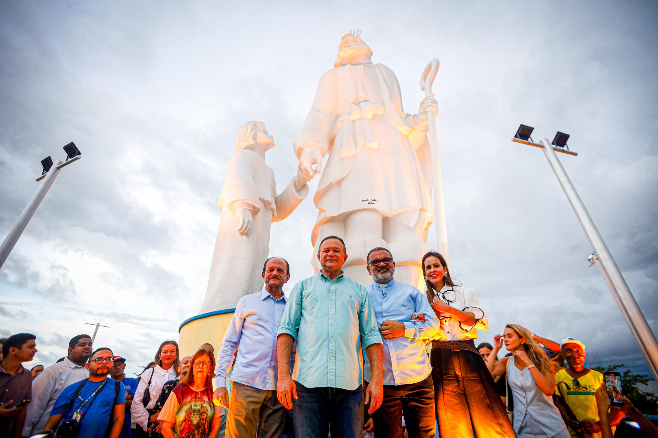 VÍDEO: Governador Carlos Brandão inaugura revitalização do monumento de São José de Ribamar 