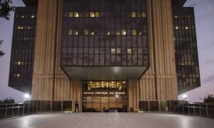 Banco Central deve elevar a Selic