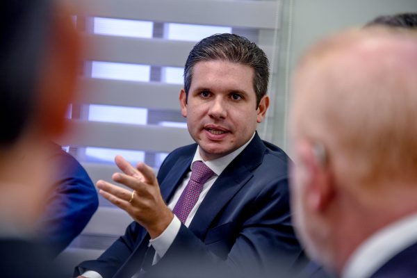 Câmara dos Deputados: Pauta de urgência da anistia não é prioridade