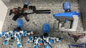 ÁUDIO: Especialistas alertam para uso de armas de gel para simulação de guerra