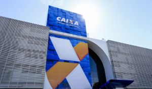 Caixa libera abono salarial para nascidos em março e abril