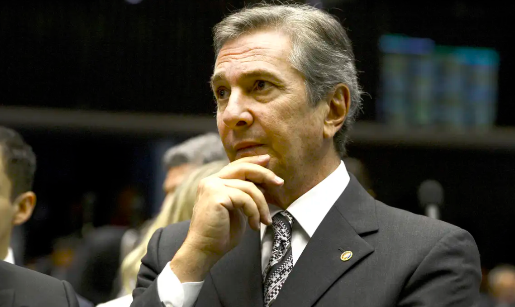 Ex-presidente Fernando Collor é preso em Maceió