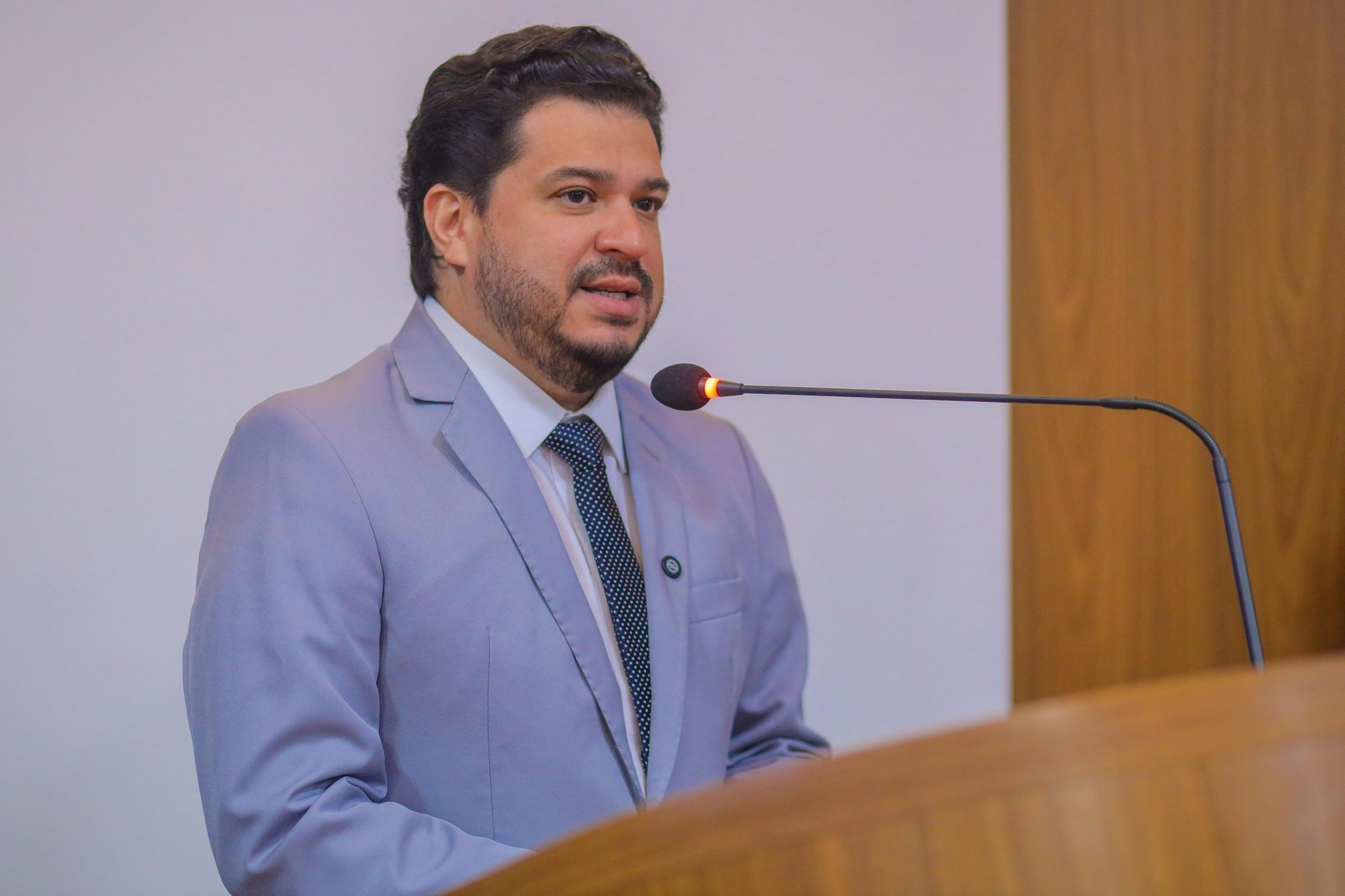 ÁUDIO: Vereadores de São luís aprovam requerimento com anteprojeto de lei sobre carteira de identificação para pessoas com TEA