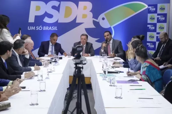 PSDB e Podemos podem  ter sigla única
