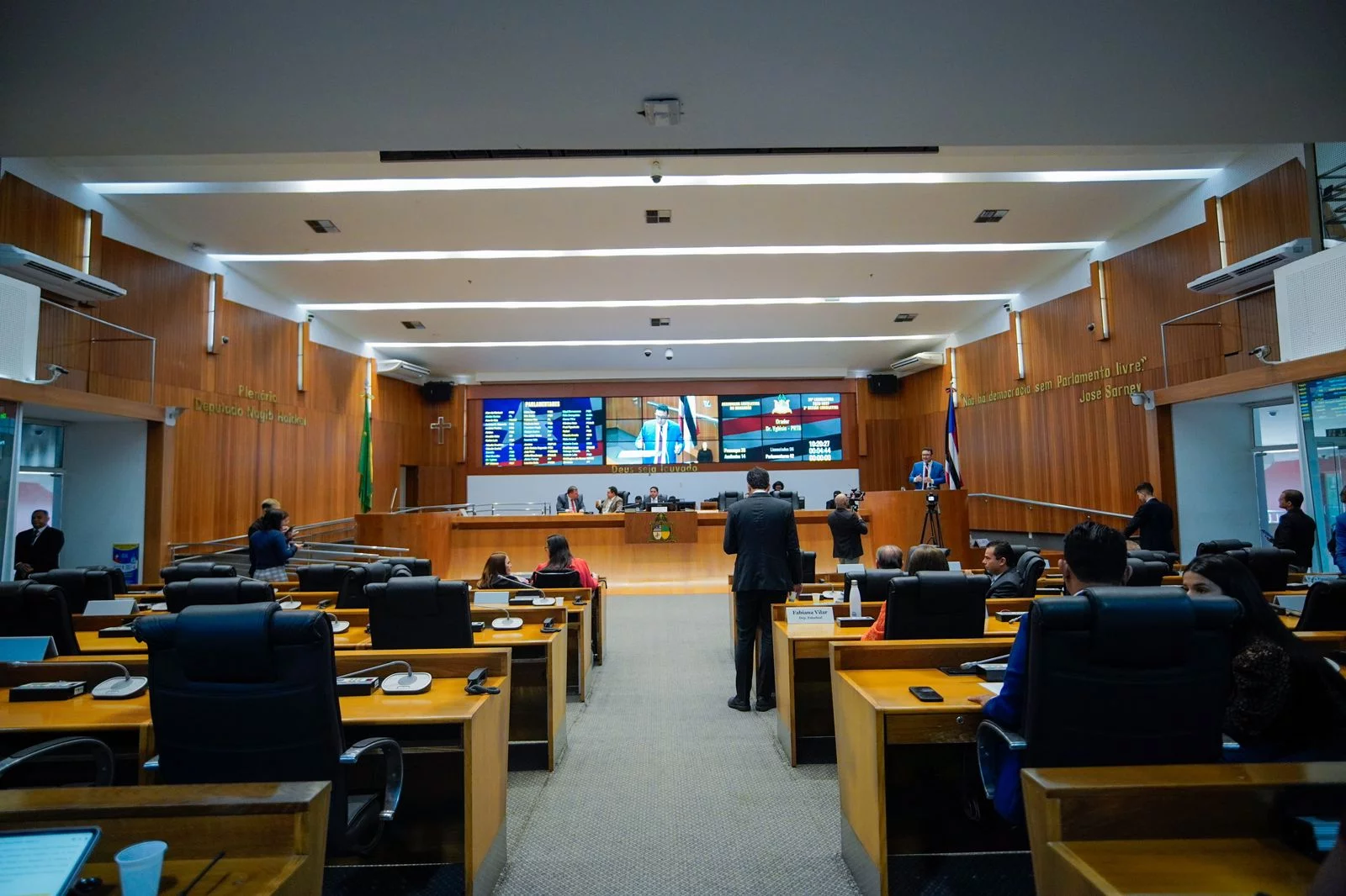 Validade indeterminada para laudo de fibromialgia é aprovado na Assembleia