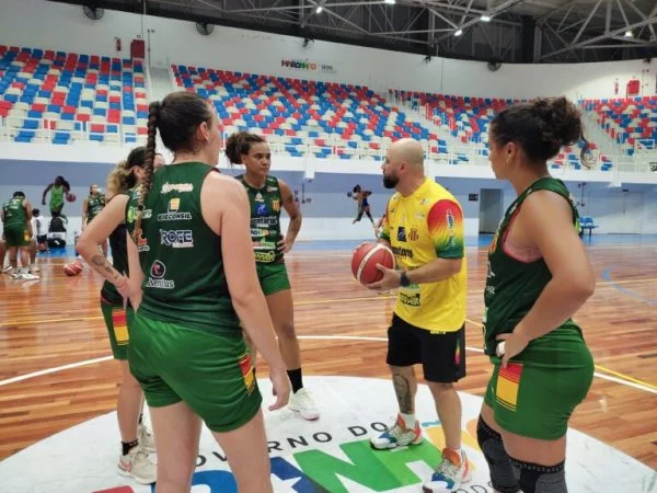 Sampaio Basquete enfrenta atual campeão da LBF
