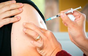 Ministério da Saúde quer incorporar vacina contra chikungunya ao SUS