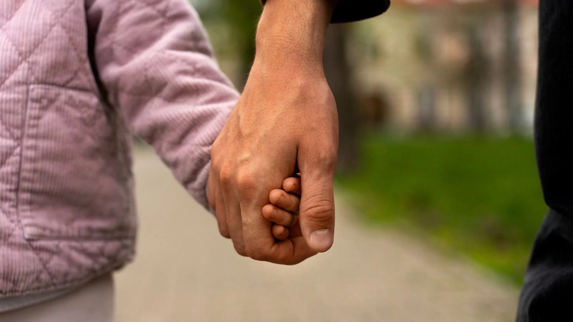 Justiça do MA adota aplicativo para ajudar na adoção de crianças e adolescentes