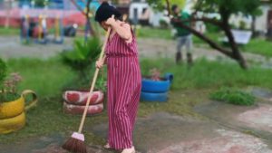 Fátima Araújo promove limpeza de praça, no João de Deus