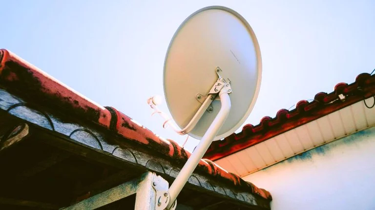 Mais de 40 cidades do MA podem receber kits de antenas parabólica digital