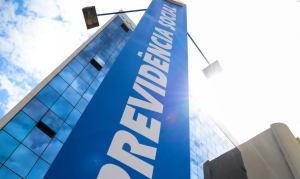 Descontos indevidos começam a ser devolvidos nesta segunda-feira (26)