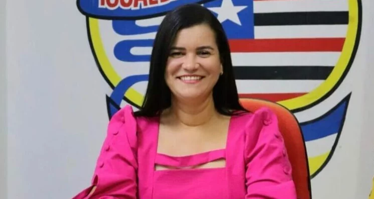 Ex-prefeita é acionada por fraudes em concurso em Presidente Sarney