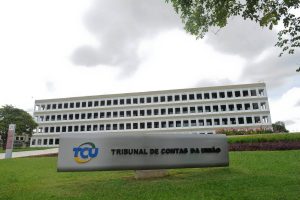 TCU anuncia concurso público