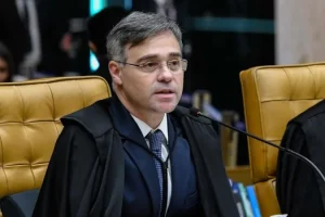 STF retoma julgamento sobre responsabilidade das redes sociais