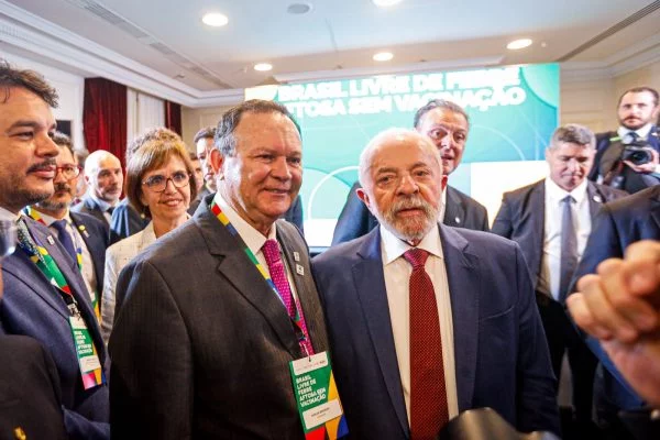 Na França, Maranhão e Brasil recebem certificação de Zona Livre da febre aftosa sem vacinação