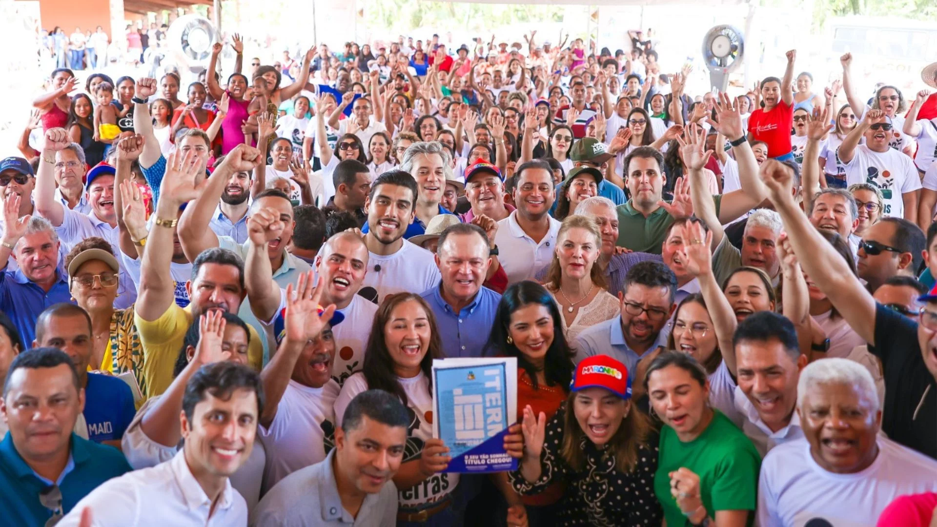 Brandão lança Terras Para Elas e anuncia obras em Rosário