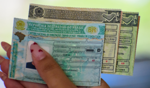 Multas de trânsito serão usadas para custear CNH de pessoas de baixa renda