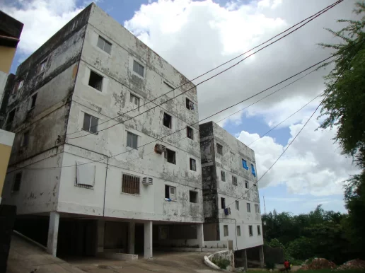 Justiça determina desocupação de edifício por risco de colapso