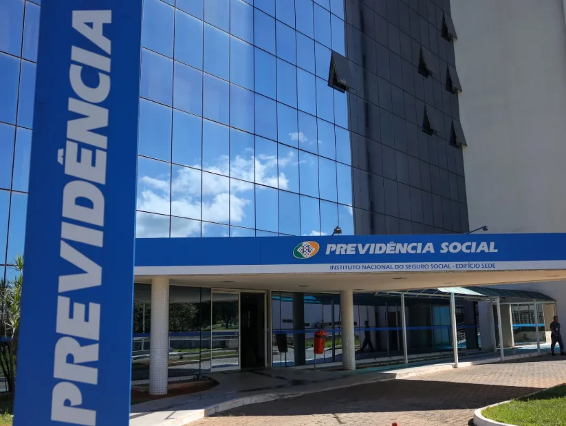 Justiça bloqueia R$ 119 milhões de investigados por fraude contra INSS